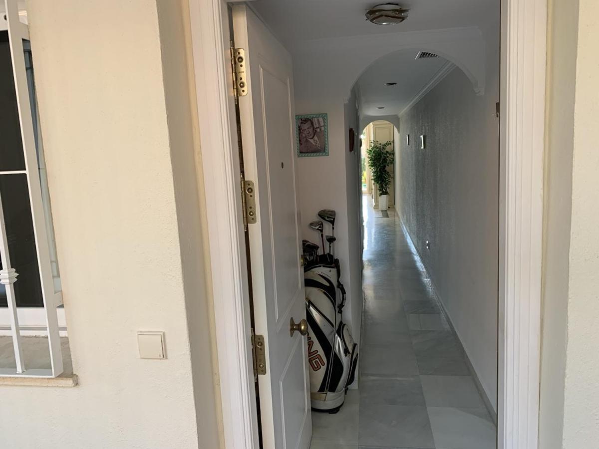 The Famous Home Marbella Bagian luar foto